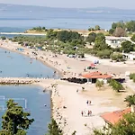 In With Sea View, Balcony, Air Conditioning, Wi-fi * Duće