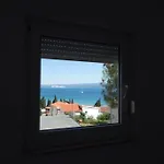 In With Sea View, Balcony, Air Conditioning, Wi-fi Duće
