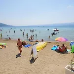 In With Sea View, Balcony, Air Conditioning, Wi-fi * Duće