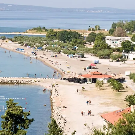 In With Sea View, Balcony, Air Conditioning, Wi-fi * Duće