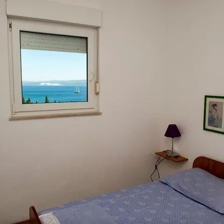 Appartement In With Sea View, Balcony, Air Conditioning, Wi-fi Duće